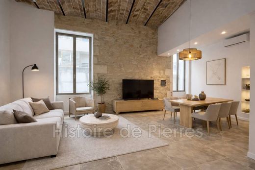 Villa a Nîmes, Gard