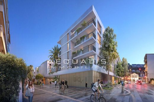 Apartment in Saint-Laurent-du-Var, Alpes-Maritimes