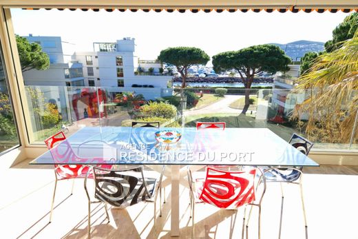 Apartament w Mandelieu-la-Napoule, Alpes-Maritimes