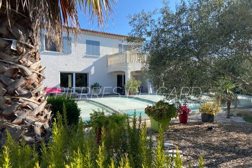 Villa in Saint-Siffret, Gard