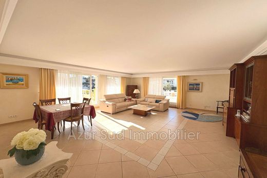 Apartment in Juan-les-Pins, Alpes-Maritimes