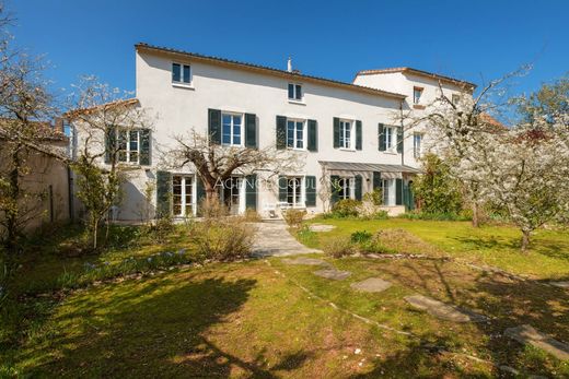 Villa a Lione, Rhône