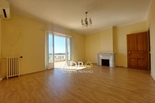 Appartement in Mandelieu-la-Napoule, Alpes-Maritimes