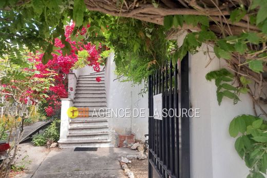 Вилла, Juan-les-Pins, Alpes-Maritimes