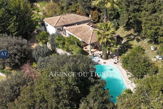 Villa in Le Tignet, Alpes-Maritimes