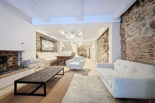 Вилла,  Гримо, Var