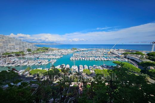 Apartment in Villeneuve-Loubet, Alpes-Maritimes