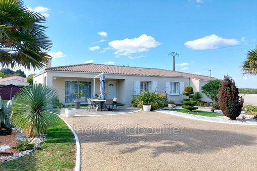 Villa à Saint-Georges-de-Didonne, Charente-Maritime