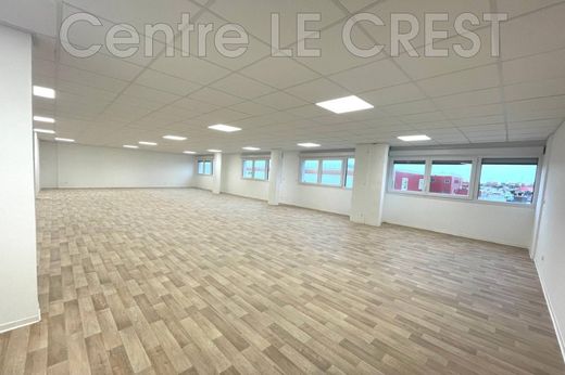 مكتب ﻓﻲ Claira, Pyrénées-Orientales