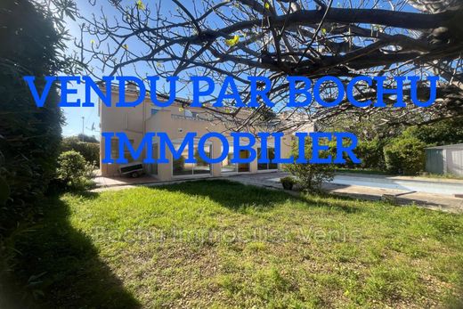 Вилла, Castelnau-le-Lez, Hérault