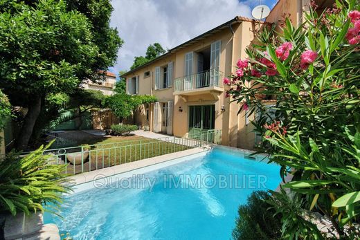 Villa in Cannes, Alpes-Maritimes