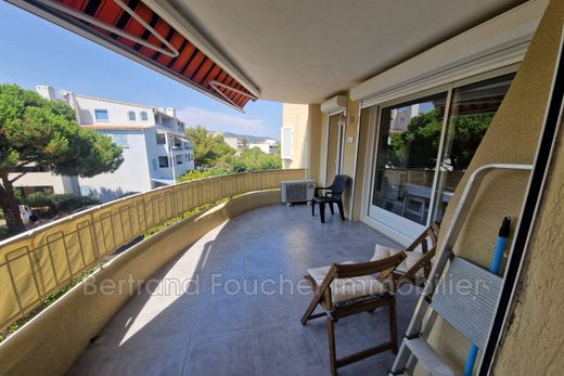 Apartment in Cavalaire-sur-Mer, Var