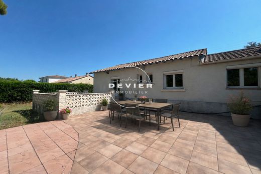 Villa in Saint-Brès, Hérault