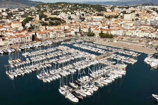 Apartment in Cannes, Alpes-Maritimes