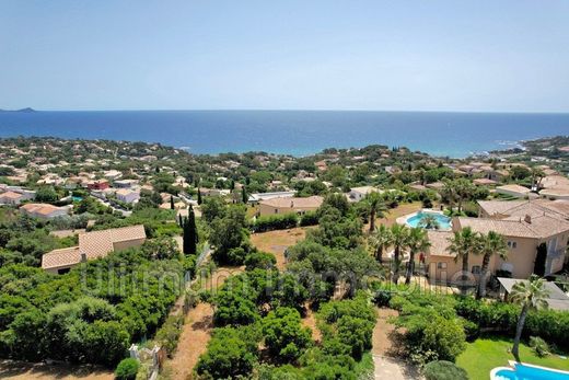 Terrain à Les Issambres, Var