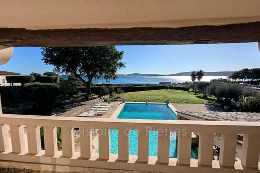 Вилла,  Гримо, Var