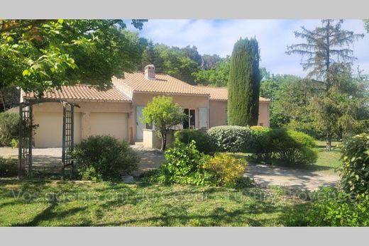 Villa in Belcodène, Bouches-du-Rhône