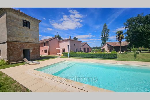 Вилла, Le Pin, Tarn-et-Garonne