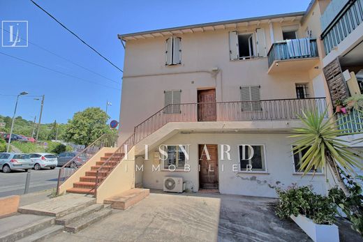 Villa a Vallauris, Alpi Marittime