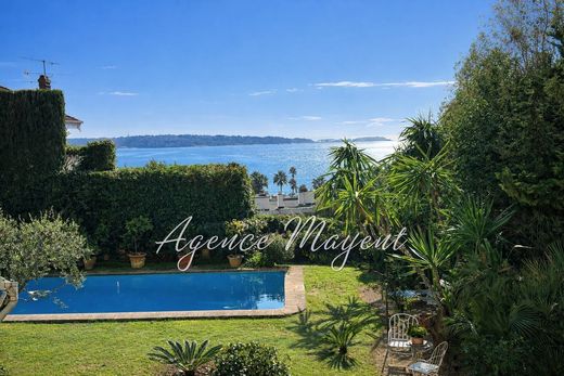 Apartment / Etagenwohnung in Cannes, Alpes-Maritimes
