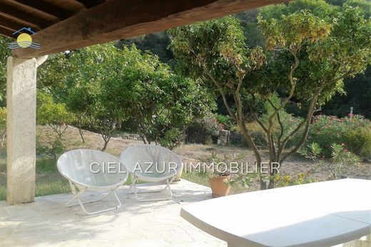 Antibes, Alpes-Maritimesのヴィラ