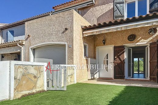 Villa en La Gaude, Alpes Marítimos