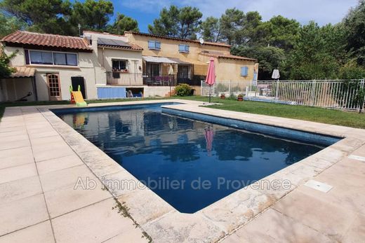 别墅  Rognes, Bouches-du-Rhône