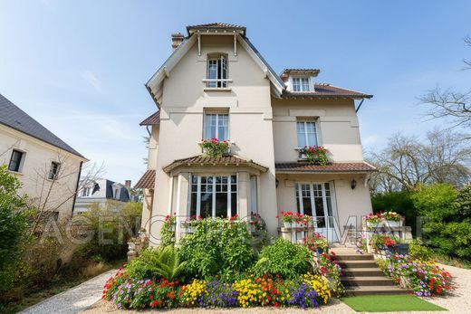 Willa w Montparnasse, Alésia, Montsouris, Paris