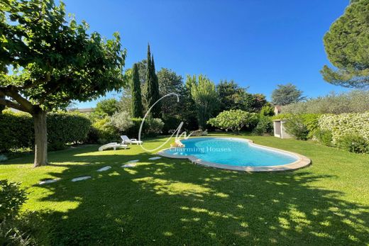 Villa à Cabannes, Bouches-du-Rhône