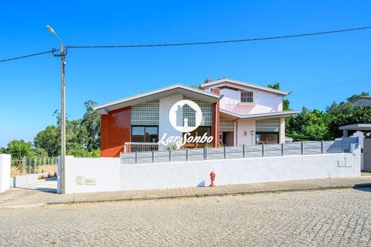 Luxury home in Maia, Distrito do Porto