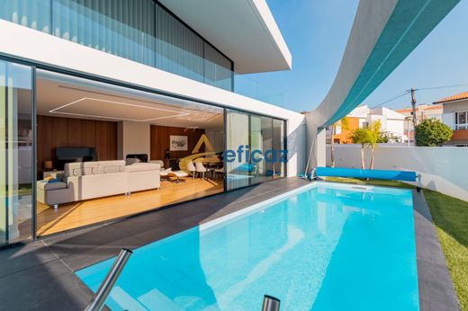 Luxus-Haus in Maia, Distrito do Porto