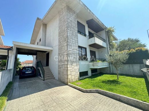 Casa de luxo - Maia, Porto