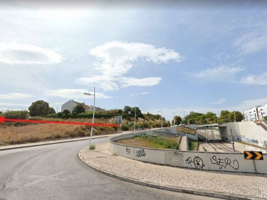 Участок, Алмада, Almada