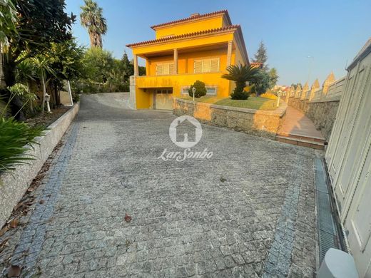Casa de lujo en Vila Nova de Famalicão, Braga
