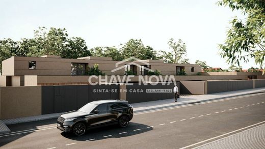 Luxury home in Santa Maria da Feira, Aveiro