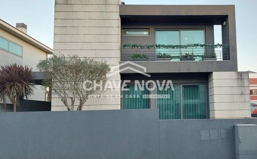 호화 저택 / 빌라노바드가이아
, Vila Nova de Gaia