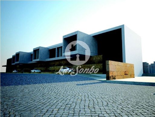 أرض ﻓﻲ Póvoa de Varzim, Distrito do Porto