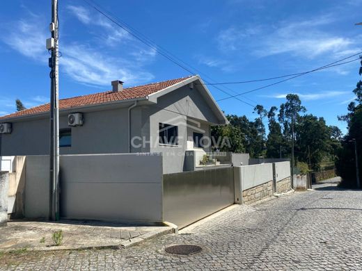 Luxe woning in Vila Nova de Gaia, Distrito do Porto