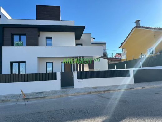 Luxury home in Odivelas, Lisbon