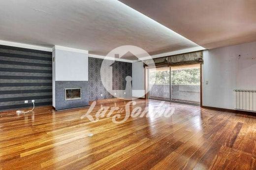 Piso / Apartamento en Maia, Oporto