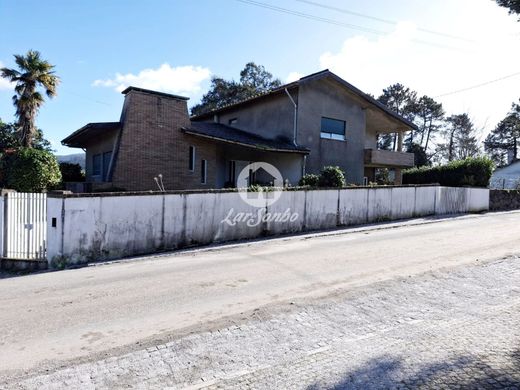 Santo Tirso, Distrito do Portoの高級住宅