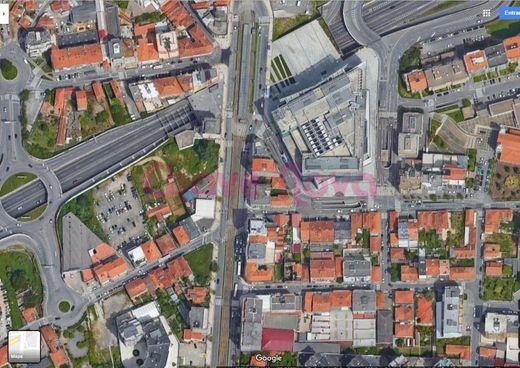 Terreno a Vila Nova de Gaia, Oporto