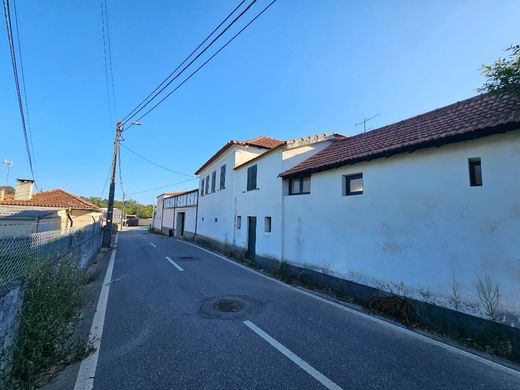 Усадьба / Сельский дом, Santa Maria da Feira, Distrito de Aveiro