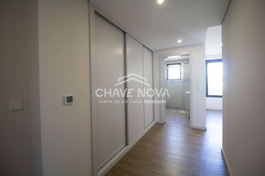 Apartment / Etagenwohnung in Porto, Distrito do Porto
