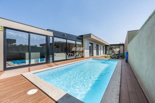 Luxury home in Vila Verde, Distrito de Braga