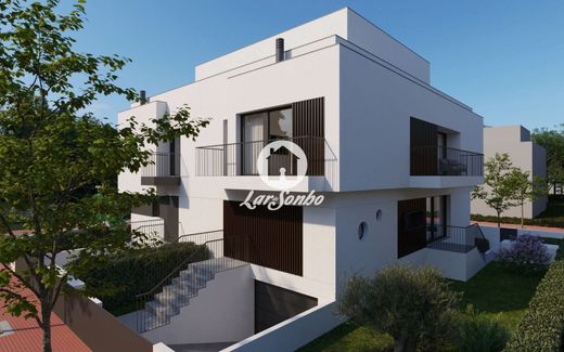 Luxury home in Maia, Distrito do Porto