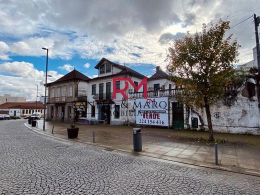 Элитный дом, Paredes, Distrito do Porto