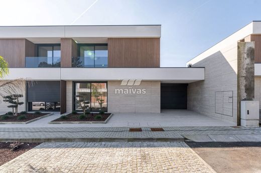 Luxus-Haus in Vila Verde, Distrito de Braga