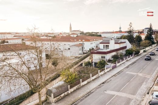 منزل ﻓﻲ Vila Nova de Ourém, Ourém