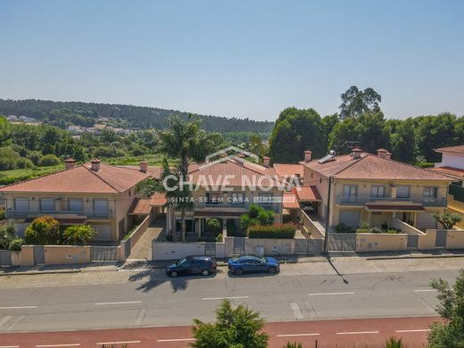 Casa de lujo en Santa Maria da Feira, Aveiro